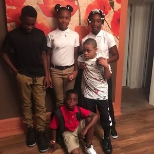 Meet your Posher, Ernestine